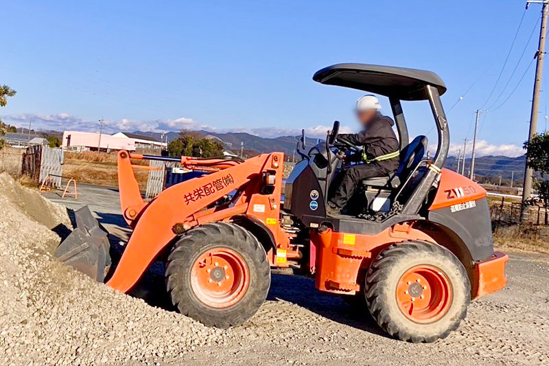 ホイールローダー